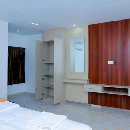 Grand Sangeetham Inn Tiruchchendur Ngoại thất bức ảnh