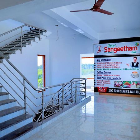 Grand Sangeetham Inn Tiruchchendur Ngoại thất bức ảnh