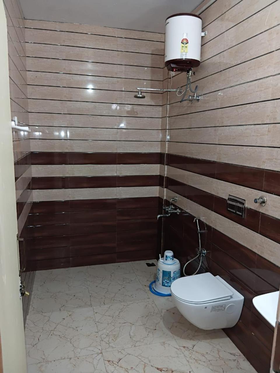 Grand Sangeetham Inn Tiruchchendur Ngoại thất bức ảnh