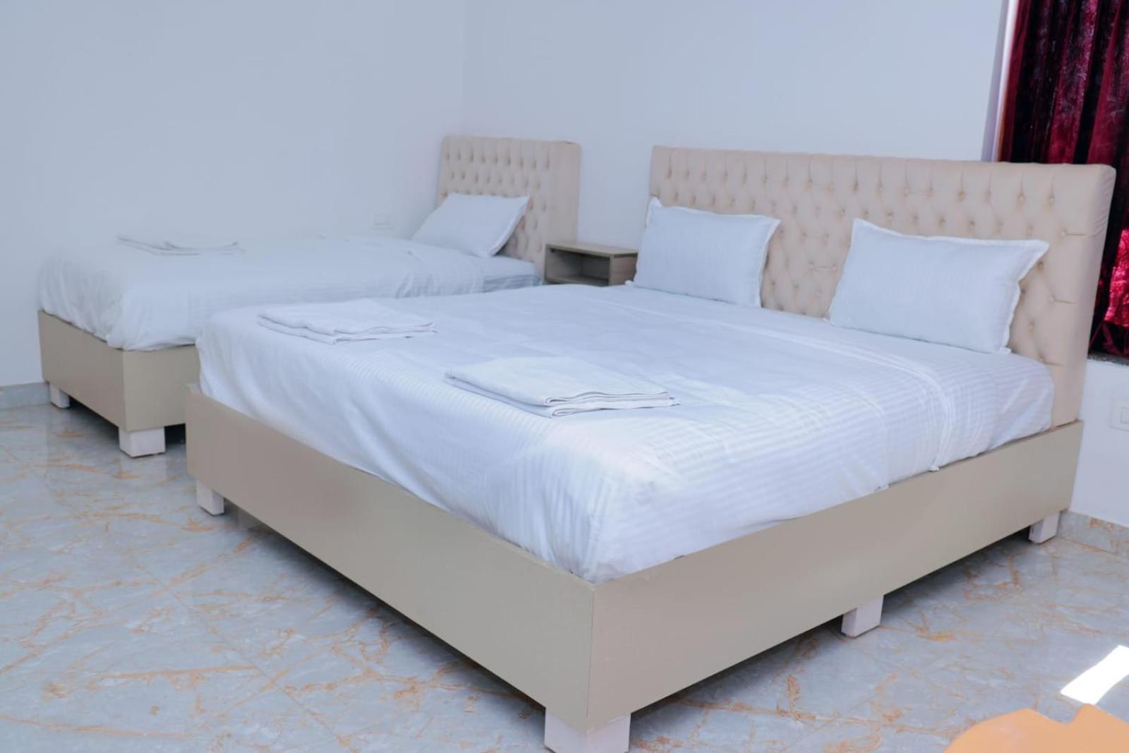 Grand Sangeetham Inn Tiruchchendur Ngoại thất bức ảnh