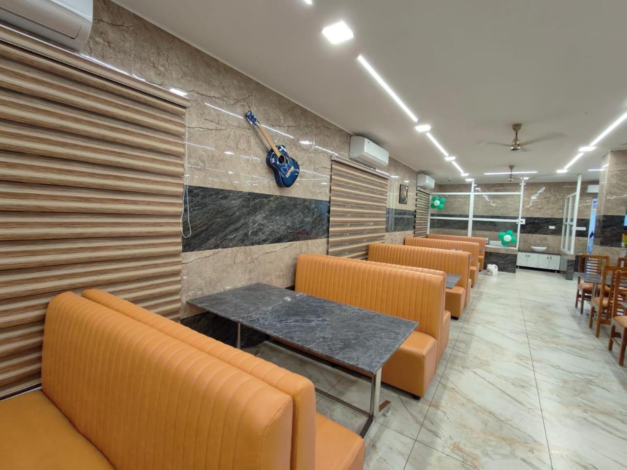 Grand Sangeetham Inn Tiruchchendur Ngoại thất bức ảnh
